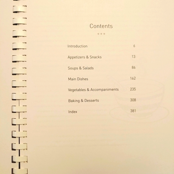 SIMPLE FAMILY Favorites Essential Recipes - Picture 2 of 8